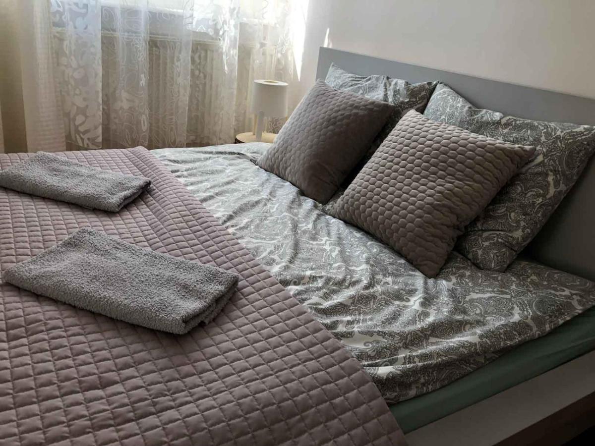 Bankowa 8 Guest Rooms Zielona Góra Extérieur photo