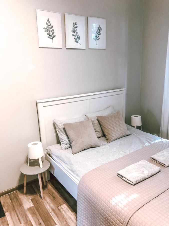 Bankowa 8 Guest Rooms Zielona Góra Extérieur photo