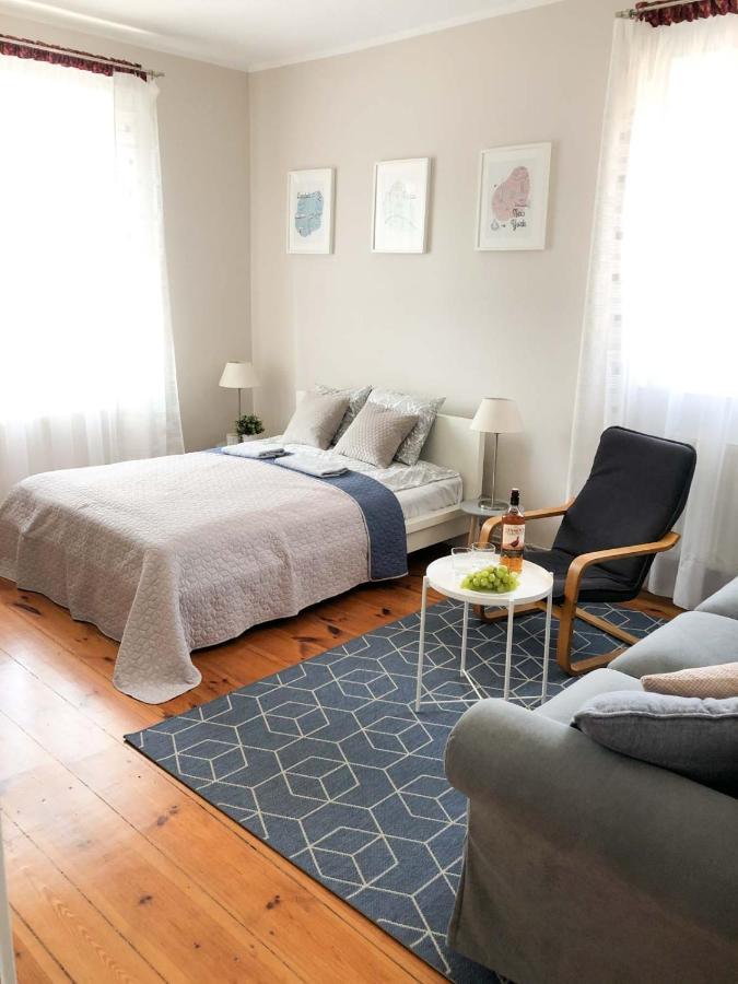 Bankowa 8 Guest Rooms Zielona Góra Extérieur photo